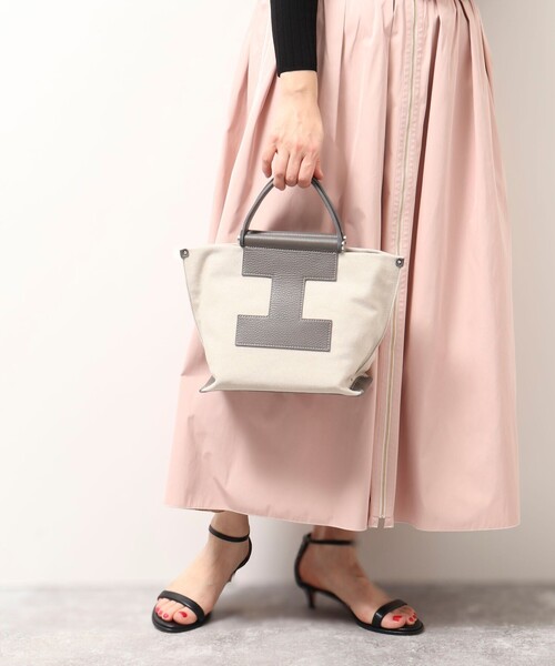 NOLLEY’S(ノーリーズ)の「【IACUCCI/イアクッチ】 ソルベット S CERVO(トートバッグ・レディース・グレー系その他2/ホワイト系その他4・FREE)」の8枚目の写真