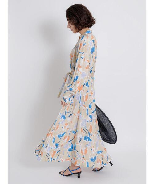 Te chichi CLASSIC(テチチクラシック)の「【ipeker】プリントハイネックワンピース(ワンピース・レディース・ベージュ/ブラック・F)」の3枚目の写真