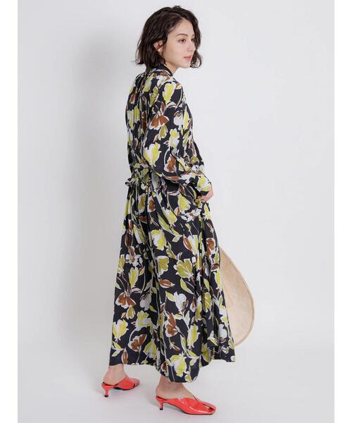 Te chichi CLASSIC(テチチクラシック)の「【ipeker】プリントハイネックワンピース(ワンピース・レディース・ベージュ/ブラック・F)」の22枚目の写真