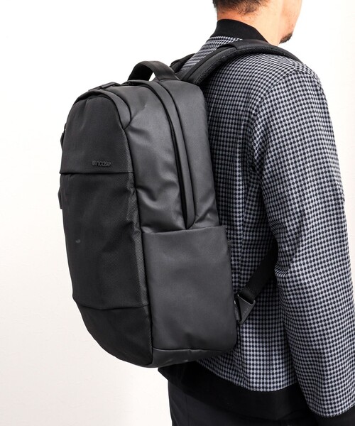 incase(インケース)の「【Incase/インケース】CITY BALLISTIC P1680D (137233053003)(バックパック/リュック・メンズ・ブラック・FREE)」の3枚目の写真