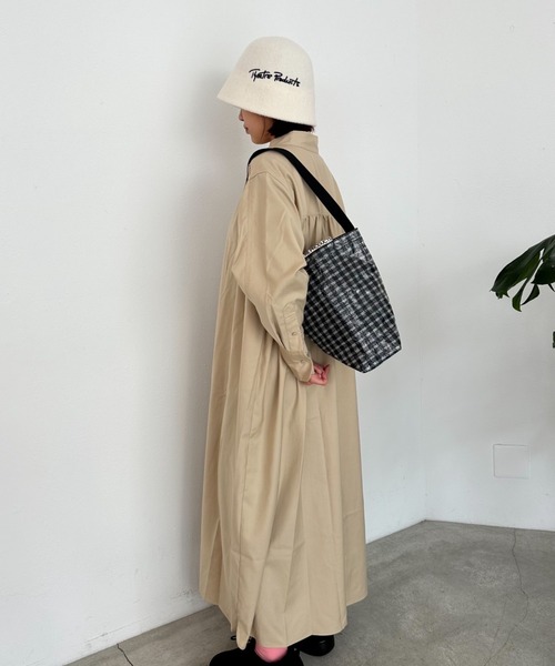 THEATRE PRODUCTS（シアタープロダクツ）の「スフレヤーンワンショルダーバッグ（ショルダーバッグ・レディース・ブラック/レッド・FREE）」の4枚目の写真