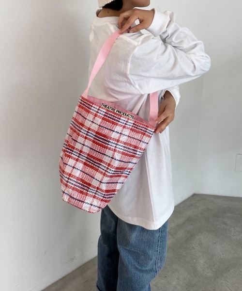 THEATRE PRODUCTS（シアタープロダクツ）の「スフレヤーンワンショルダーバッグ（ショルダーバッグ・レディース・ブラック/レッド・FREE）」の6枚目の写真