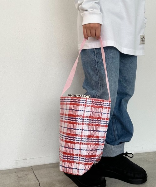 THEATRE PRODUCTS（シアタープロダクツ）の「スフレヤーンワンショルダーバッグ（ショルダーバッグ・レディース・ブラック/レッド・FREE）」の8枚目の写真