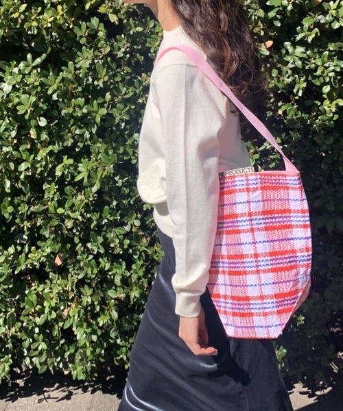 THEATRE PRODUCTS（シアタープロダクツ）の「スフレヤーンワンショルダーバッグ（ショルダーバッグ・レディース・ブラック/レッド・FREE）」の14枚目の写真