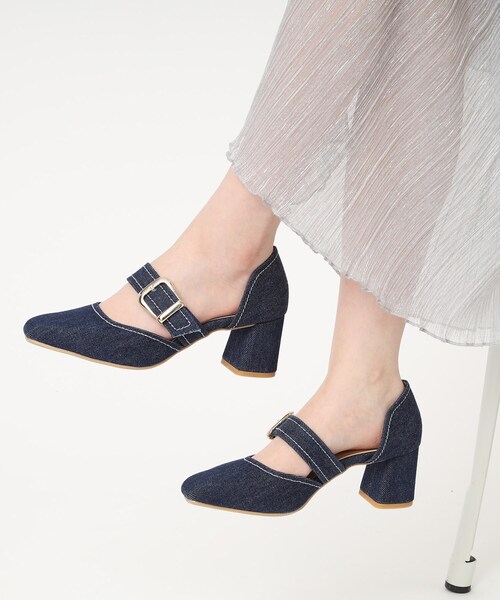 ESPERANZA(エスペランサ)の「セパレートバックルパンプス 24SS(パンプス・レディース・アイボリー/ブラック/ブルー系2・22.5cm/23.0cm/23.5cm/24.0cm/24.5cm)」の3枚目の写真