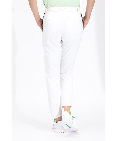New Balance Golf(ニューバランスゴルフ)の「接触冷感 テーパード ロングパンツ (WOMENS SPORT)(その他パンツ・レディース・ブラック/ベージュ/ホワイト・SMALL/MEDIUM/LARGE)」の16枚目の写真
