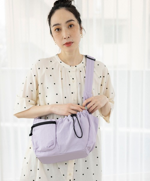 studio CLIP(スタディオクリップ)の「からだ喜ぶポケットショルダー(ショルダーバッグ・レディース・ブラック/オフホワイト/グリーン/ピンク/ブルー・FREE)」の5枚目の写真