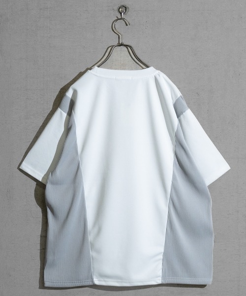 JOHN'S CLOSET(ジョンズクローゼット)の「【13】プリーツ切替 BIGTシャツ(Tシャツ/カットソー・メンズ・ブラック/オフホワイト/グレー・MEDIUM/LARGE)」の8枚目の写真