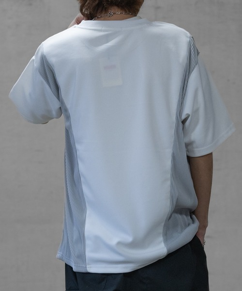 JOHN'S CLOSET(ジョンズクローゼット)の「【13】プリーツ切替 BIGTシャツ(Tシャツ/カットソー・メンズ・ブラック/オフホワイト/グレー・MEDIUM/LARGE)」の16枚目の写真