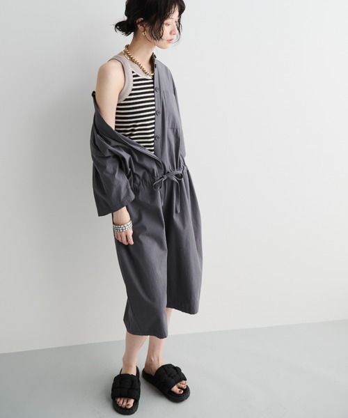 MERLOT（メルロー）の「コットンジャンプスーツ（つなぎ/オールインワン・レディース・ピンク/チャコールグレー・FREE）」の13枚目の写真