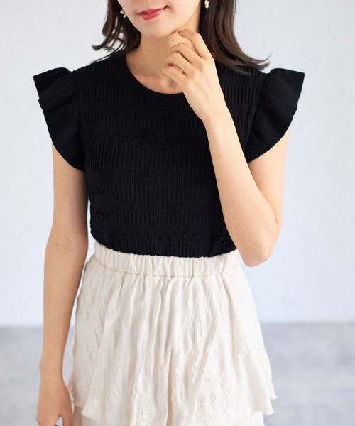 tocco closet(トッコ クローゼット)の「【ZOZO限定】フリルスリーブ透かし編みトップス(Tシャツ/カットソー・レディース・ブラック/オフホワイト・M)」の16枚目の写真
