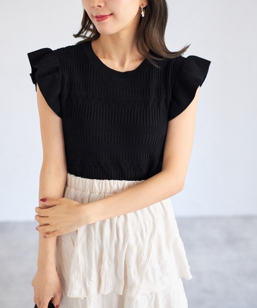 tocco closet(トッコ クローゼット)の「【ZOZO限定】フリルスリーブ透かし編みトップス(Tシャツ/カットソー・レディース・ブラック/オフホワイト・M)」の17枚目の写真