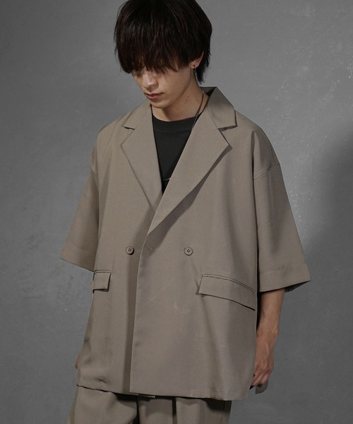 MinoriTY（マイノリティ）の「【MinoriTY】さら艶5分袖テーラードジャケット メンズ ジャケット ビッグシルエット オーバーサイズ 半袖 5分袖 ライトアウター 無地 韓国 ファッション ブラック ベージュ グレー ブルー 秋服 夏服（テーラードジャケット・メンズ・グレー/ブラック/ブルー/ベージュ・S/M/L）」の15枚目の写真