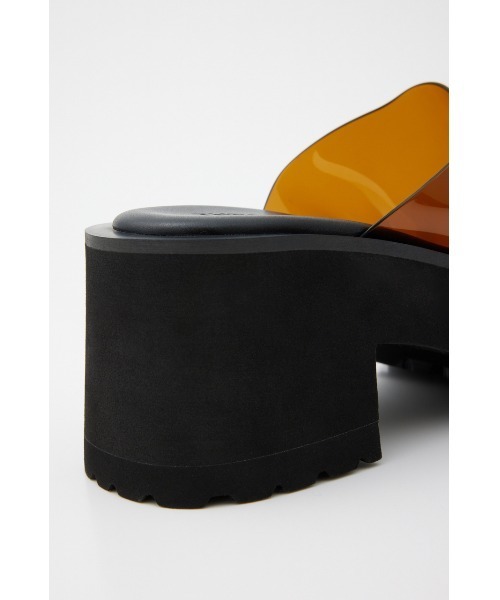 THROW by SLY（スローバイスライ）の「THROW SQUARE TOE PLAT FORM SANDAL スクエアトゥ プラットフォーム サンダル（サンダル・レディース・ブラック・SMALL/MEDIUM/LARGE）」の6枚目の写真