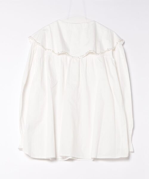 Ank Rouge(アンクルージュ)の「ハートモチーフ襟シャツチュニック(シャツ/ブラウス・レディース・ホワイト・M)」の2枚目の写真