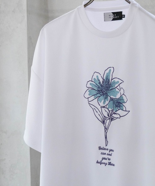 Mac-House(マックハウス)の「ワイドシルエット花柄刺繍ショートスリーブTシャツ(Tシャツ/カットソー・メンズ・チャコールグレー/ホワイト・M/L)」の5枚目の写真