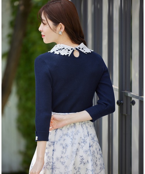 tocco closet(トッコ クローゼット)の「2WAYレース襟付き袖口パール装飾リブニットプルオーバー(ニット/セーター・レディース・オフホワイト/ブラック/ネイビー・M)」の20枚目の写真