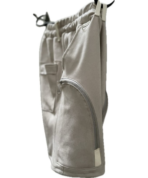 FranCisT_MOR.K.S.（フランシストモークス）の「FranCisT_MOR.K.S./フランシスト モークス/HI-TENSION FAKE SUEDE DEVICE CARGO SHORTS（その他パンツ・メンズ・オフホワイト/ブラック・2/3/4）」の6枚目の写真