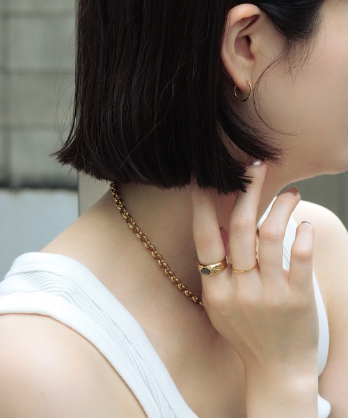 bonu.（ボヌ）の「【サージカルステンレス】フープピアスS/M（ピアス（両耳用）・レディース・ゴールド・MEDIUM/SMALL）」の5枚目の写真