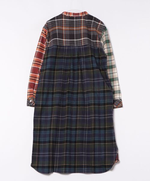 KRIFF MAYER Lady's Collection(クリフメイヤーレディースコレクション)の「ビエラチェックシャツワンピ(ワンピース・レディース・カラフル/レッド/ナチュラル/ネイビー/チャコール・LARGE/MEDIUM)」の6枚目の写真