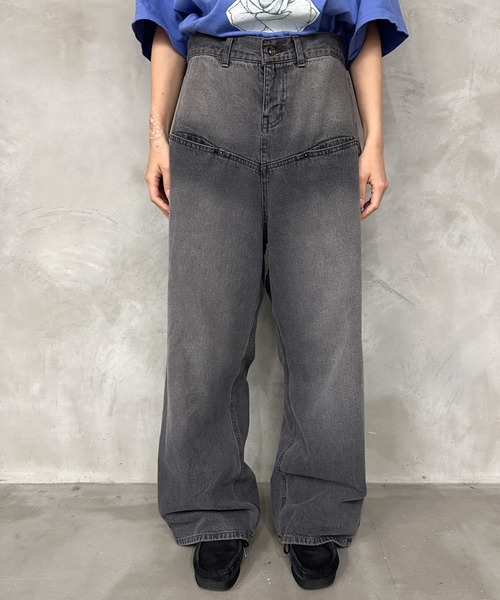MUHET（ミュエータ）の「スラッシュポケットデニムパンツ（デニムパンツ・レディース・チャコールグレー/ライトインディゴブルー・SMALL/LARGE/MEDIUM）」の22枚目の写真