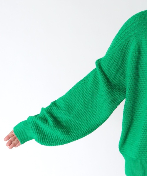 blanc basque（ブランバスク）の「アラン編みニードルパンチトップス（ニット/セーター・レディース・ネイビー/グリーン・38）」の12枚目の写真