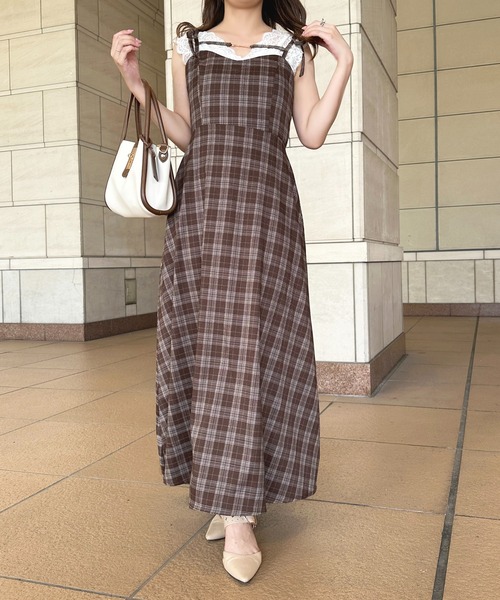 apres jour（アプレジュール）の「アソートチャーム付きキャミワンピース【ZOZOTOWN限定アイテム】（ワンピース・レディース・ブラック系その他2/グレイッシュベージュ/ブラウン系その他/ブラック系その他・X-LARGE/フリー/LARGE）」の5枚目の写真