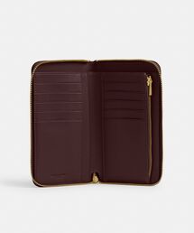 COACH（コーチ）の「エッセンシャル ミディアム ジップ アラウンド