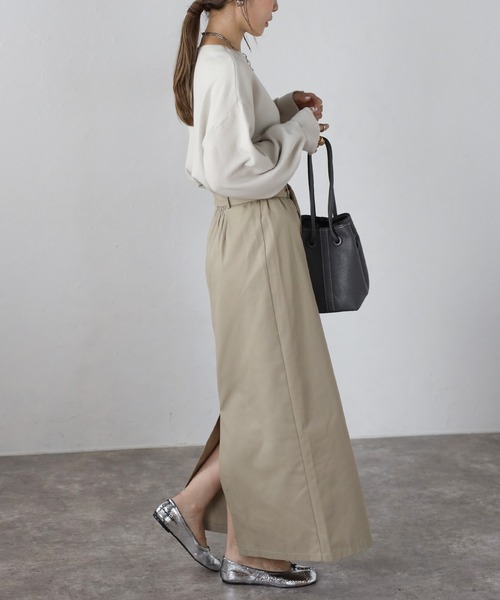 Bonjour Sagan（ボンジュールサガン）の「前後2WAYボリュームスリーブ裾タック静電気防止ニット（ニット/セーター・レディース・キナリ/ブラウン/ブラック/ブルー・FREE）」の14枚目の写真