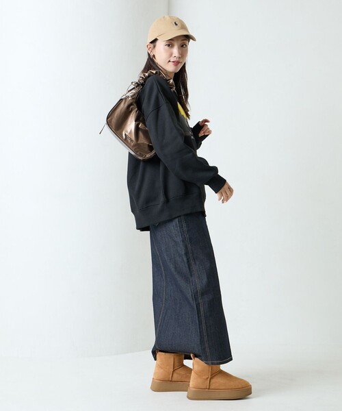 FREAK'S STORE（フリークスストア）の「限定展開　フラワー フォト × サガラ刺繍 裏起毛 スウェット（スウェット・レディース・ブラック/サックスブルー/オフホワイト/グレー・ﾌﾘ-）」の7枚目の写真