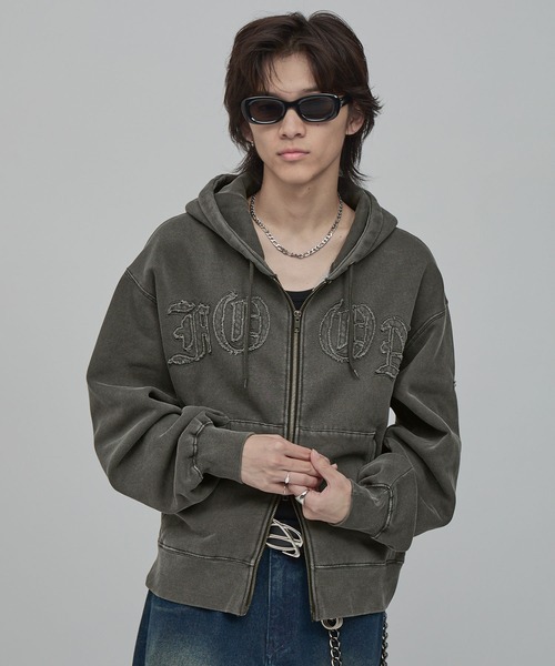 FCRE パーカー　フーディー F/ON（エフオン）の「【F/ON】REFINEMENT LOGO STITCHED STUDS