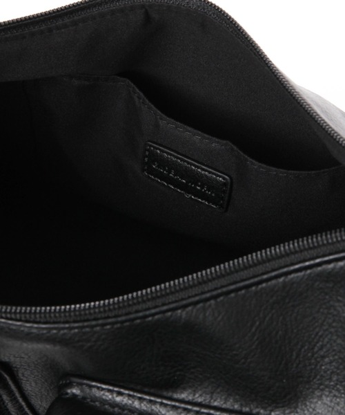 GLOBAL WORK（グローバルワーク）の「スペ軽4ポケ2WAYショルダー