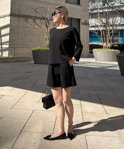 JENNE（ジェンヌ）の「エアリーチェックニット（ニット/セーター・レディース・ブラック/ホワイト・LARGE/MEDIUM/SMALL）」の3枚目の写真