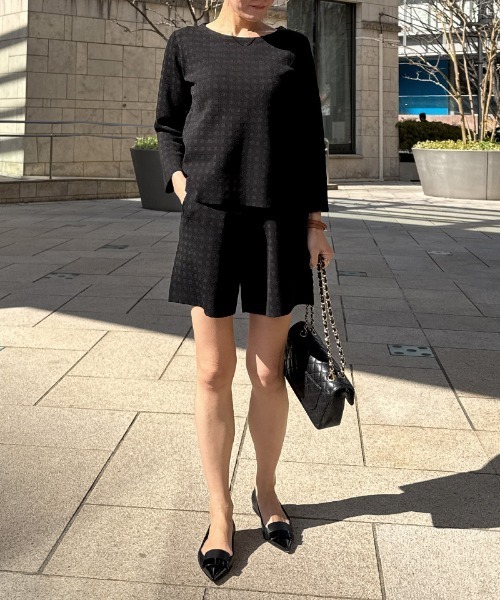 JENNE（ジェンヌ）の「エアリーチェックニット（ニット/セーター・レディース・ブラック/ホワイト・LARGE/MEDIUM/SMALL）」の7枚目の写真