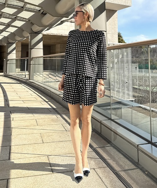 JENNE（ジェンヌ）の「エアリーチェックニット（ニット/セーター・レディース・ブラック/ホワイト・LARGE/MEDIUM/SMALL）」の14枚目の写真
