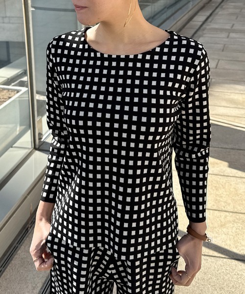 JENNE（ジェンヌ）の「エアリーチェックニット（ニット/セーター・レディース・ブラック/ホワイト・LARGE/MEDIUM/SMALL）」の15枚目の写真