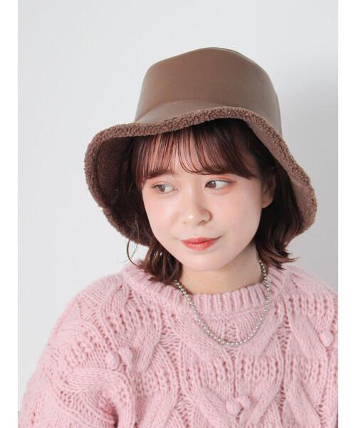 ehka sopo（エヘカソポ）の「リバーシブルボアムートンハット（ハット・レディース・ブラック/ブラウン/キナリ・F）」の3枚目の写真