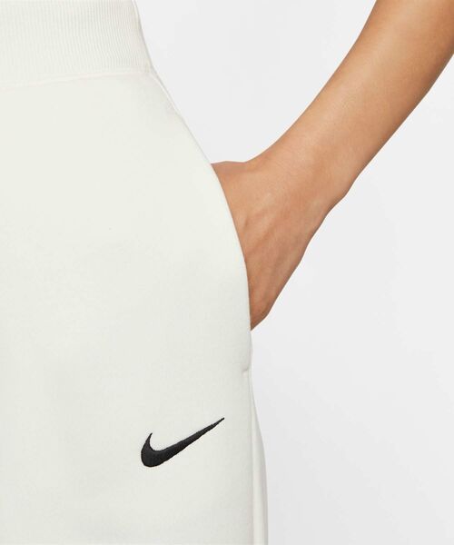 NIKE（ナイキ）の「《セットアップ対応商品》ナイキ スポーツウェア フェニックス フリース ウィメンズ ハイウエスト ワイドレッグ スウェットパンツ / Nike Sportswear Phoenix Fleece Women's High-Waisted Wide-Leg Sweatpants DQ5616-133 Sail（スウェットパンツ・レディース・クリーム・S/M/L/2XL/XL/XS）」の6枚目の写真