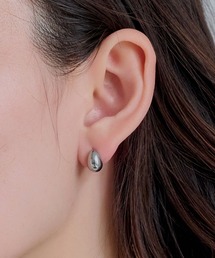 ≪雑誌掲載≫【金属アレルギー対応】プックリハーフフープミニピアス/サージカルステンレス