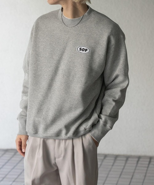 SENSE OF PLACE by URBAN RESEARCH(センスオブプレイスバイアーバンリサーチ)の「ワッペンクルーネックスウェット(スウェット・メンズ・ブルー/グレー/ダークブラウン・MEDIUM/LARGE)」の9枚目の写真