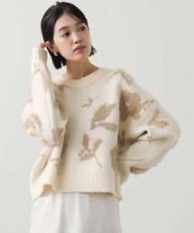 シャギー花柄ジャガードクルーネックニット
