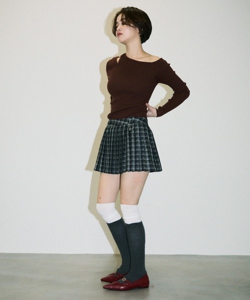 Clum（クルム）の「wool like touch pleats check mini skirt / ウールライクタッチプリーツチェックミニスカート（スカート・レディース・ブラウン/グレー・MEDIUM/SMALL）」の14枚目の写真