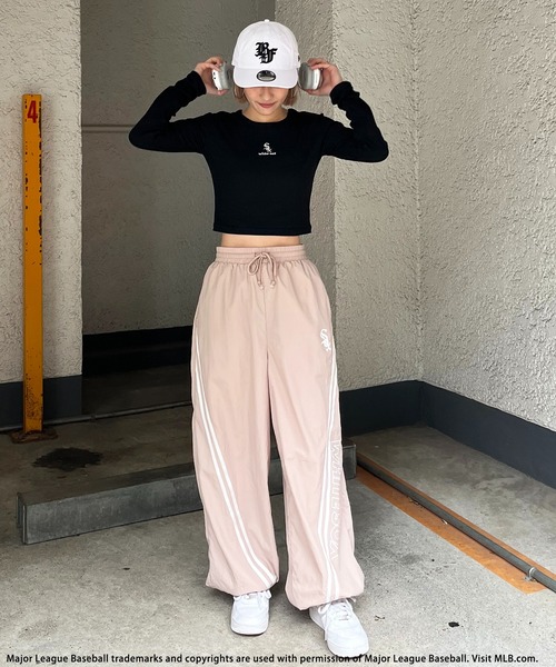 BACK TO THE FIELD（バック トゥー ザ フィールド）の「【MLB】ナイロントラックパンツ（その他パンツ・レディース・ブラック/ピンク/グレー・FREE）」の6枚目の写真