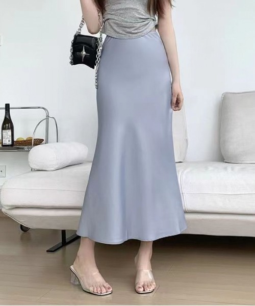 Per sist ence（パーシエンス）の「サテンマーメイドマキシスカート（スカート・レディース・ブラック/ブルー/イエロー/ホワイト・LARGE/MEDIUM/SMALL）」の3枚目の写真