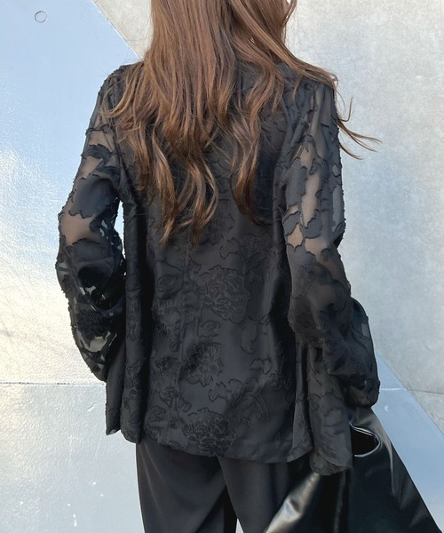 Futier land(フューティアランド)の「【オケージョン対応】ジャガードフラワーシアーテーラードジャケット(テーラードジャケット・レディース・ブラック/アイボリー・FREE)」の6枚目の写真