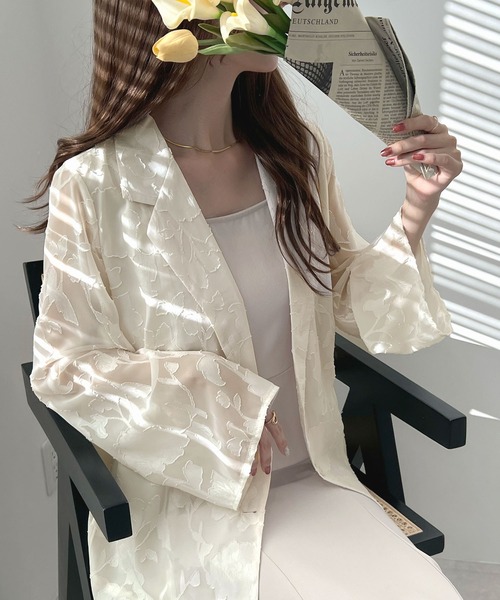 Futier land(フューティアランド)の「【オケージョン対応】ジャガードフラワーシアーテーラードジャケット(テーラードジャケット・レディース・ブラック/アイボリー・FREE)」の11枚目の写真