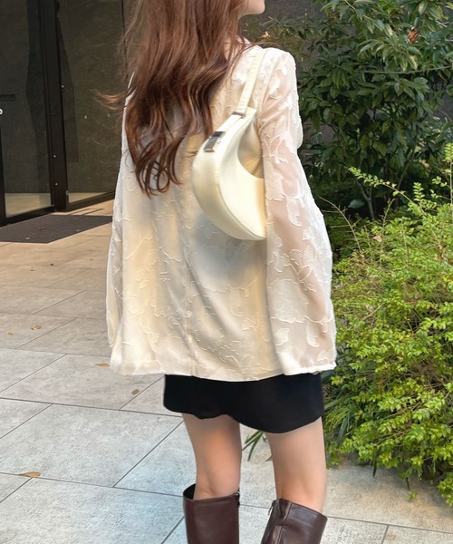 Futier land(フューティアランド)の「【オケージョン対応】ジャガードフラワーシアーテーラードジャケット(テーラードジャケット・レディース・ブラック/アイボリー・FREE)」の15枚目の写真