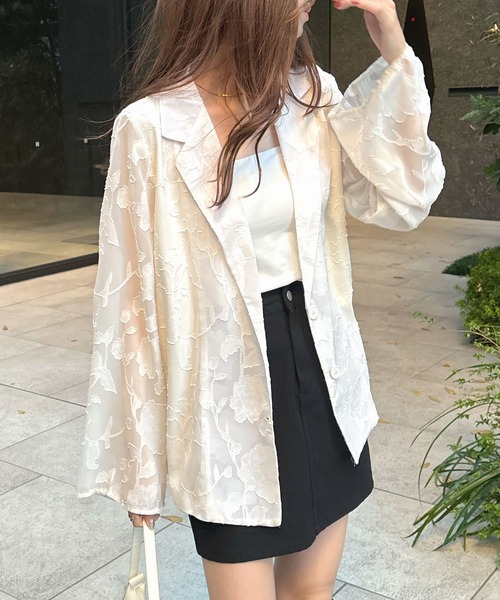 Futier land(フューティアランド)の「【オケージョン対応】ジャガードフラワーシアーテーラードジャケット(テーラードジャケット・レディース・ブラック/アイボリー・FREE)」の16枚目の写真