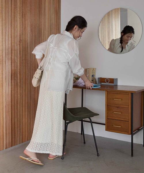 CHAN ME（チャンミ）の「花柄カットレーススカート（スカート・レディース・ブラック/ホワイト/ベージュ・MEDIUM/LARGE/X-LARGE）」の11枚目の写真