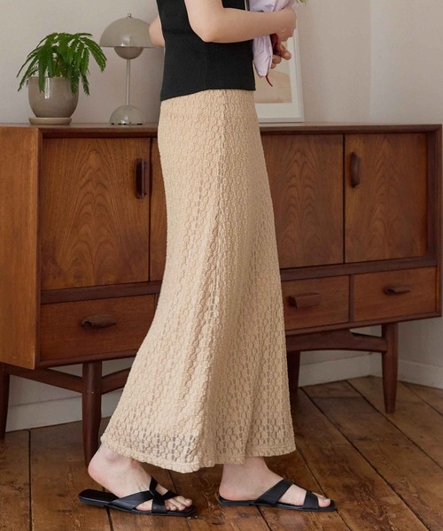 CHAN ME（チャンミ）の「花柄カットレーススカート（スカート・レディース・ブラック/ホワイト/ベージュ・MEDIUM/LARGE/X-LARGE）」の16枚目の写真